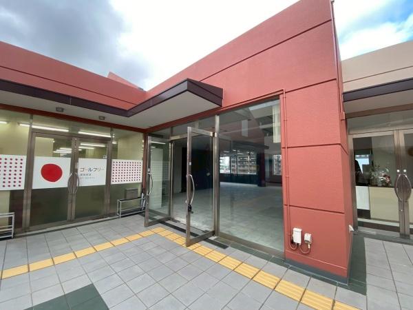 小山テナント