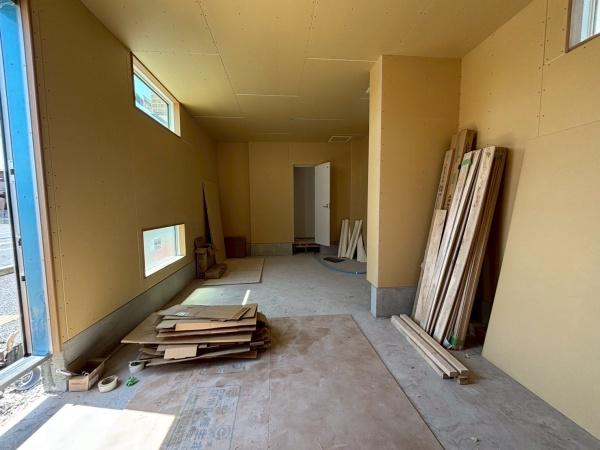 今宿4丁目店舗付き住宅