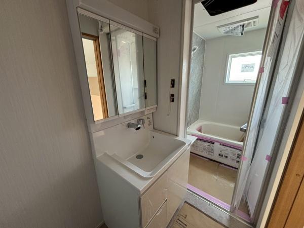 今宿4丁目店舗付き住宅