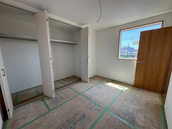 今宿4丁目店舗付き住宅