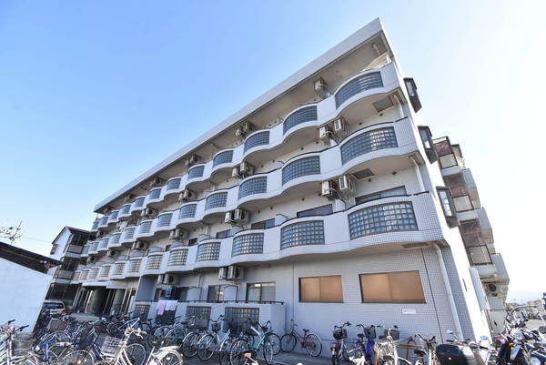ディアコート青地１