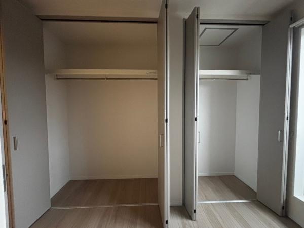守山市守山２丁目のテラスハウス