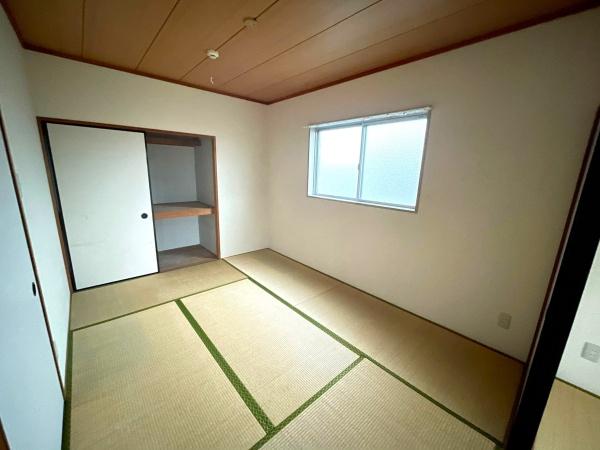 ファミーユ南高田