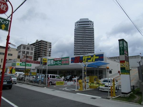 ハイツ戸苅(業務スーパー草津駅前店)
