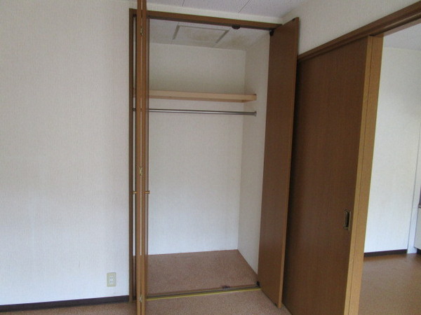 ハイツひまわり
