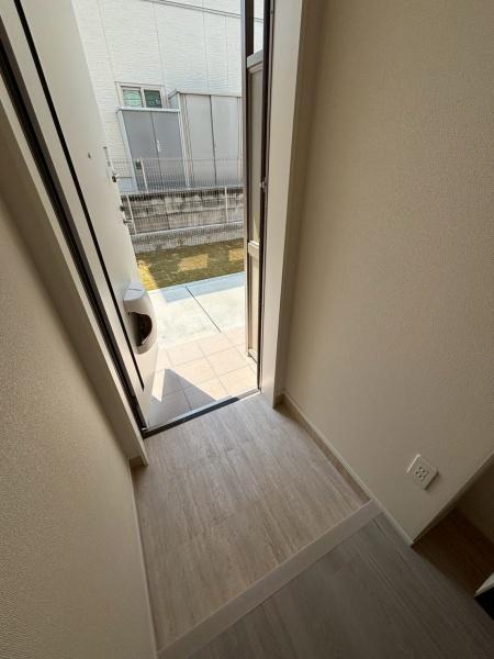 シャイン　パレス