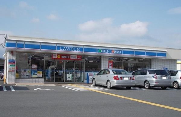 カーサソラッツオ弐番館(ローソン草津矢橋町店)