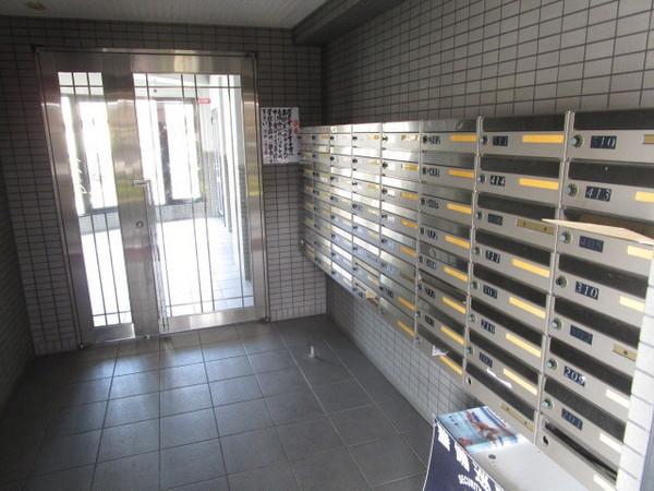 カーサソラッツオ弐番館