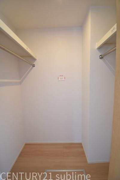 La・maison　est