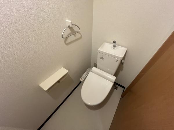 南創館
