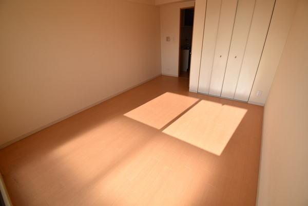 イストアール