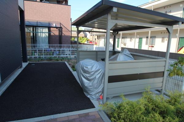 ア・レーズ１番館