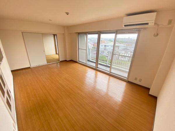 大津市一里山３丁目のマンション