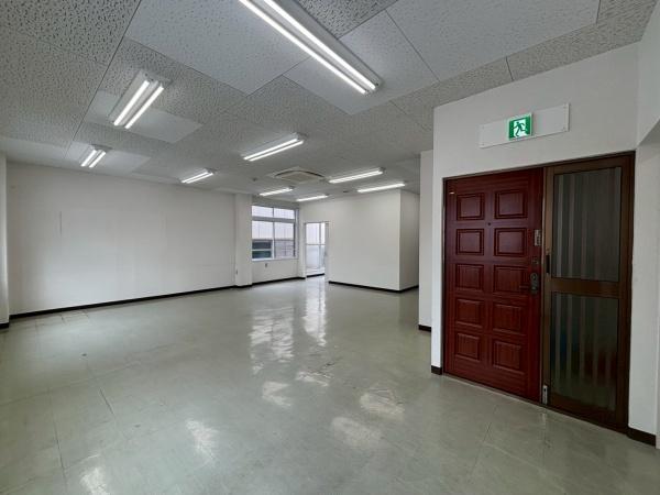 石山ビル
