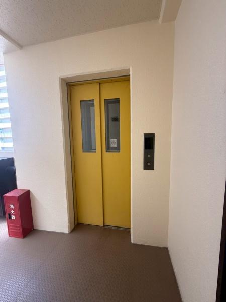 RoomsOoji