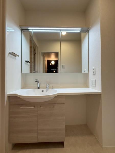 メゾン ソレイユ(洗面台・洗面所)