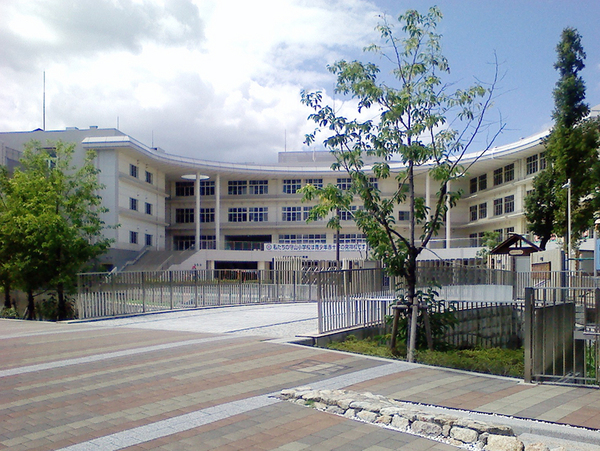 ハートフルマンション神出(守山市立守山小学校)