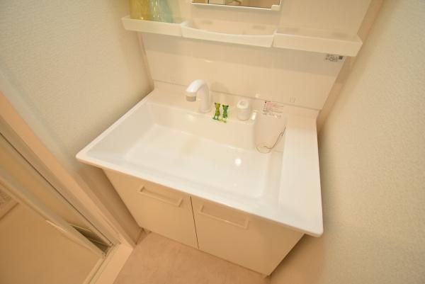 GL Plus HIGASHIYAGURA(洗面台・洗面所)