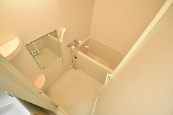 ラディエ　マルタ