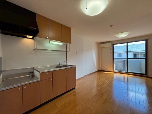 メゾンソレイユ