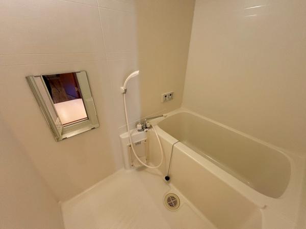 メゾンソレイユ