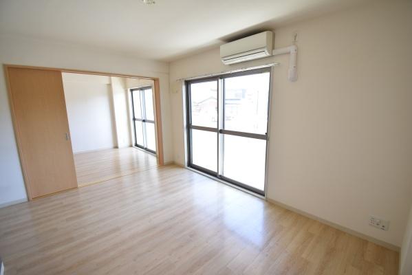 セレステ　ユノ