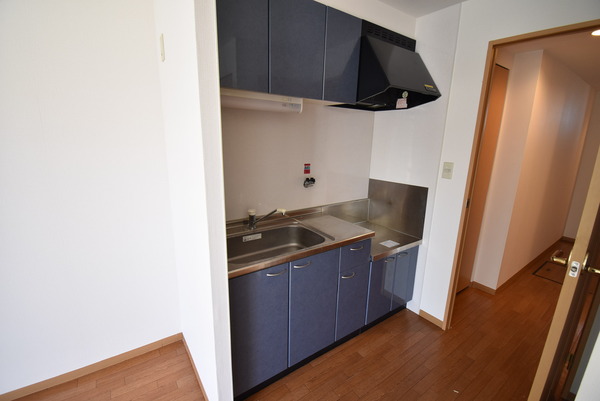 シダーコンフォール弐番館