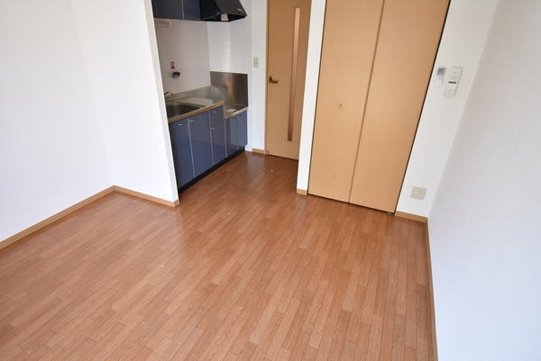 シダーコンフォール弐番館