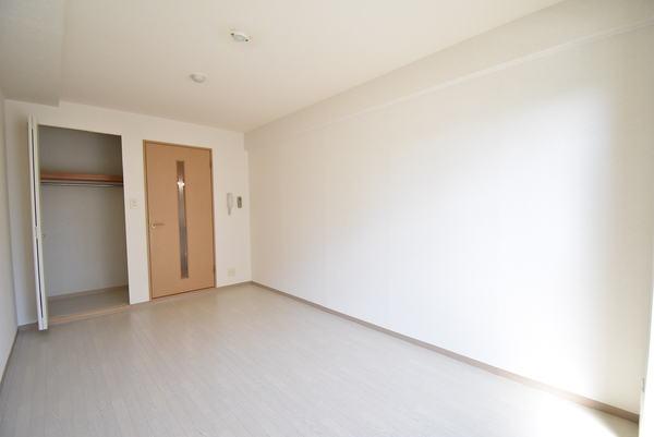 ジュモオネティ