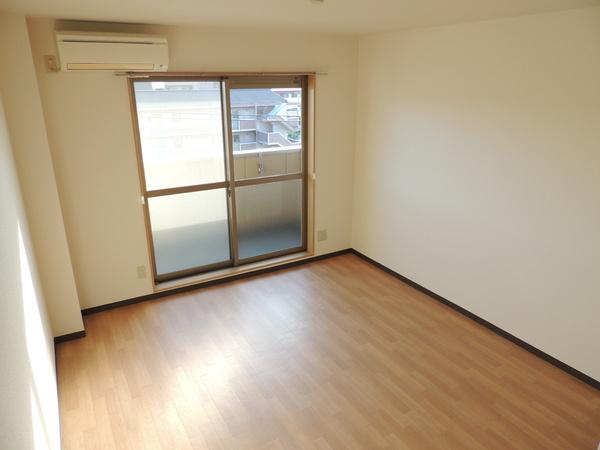 カルムパーチェス