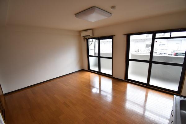 リベルティキタガワ