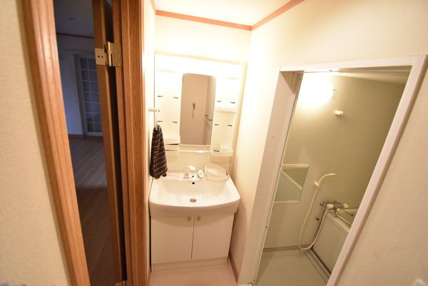 ジャルダンドゥトゥヌルスゥル