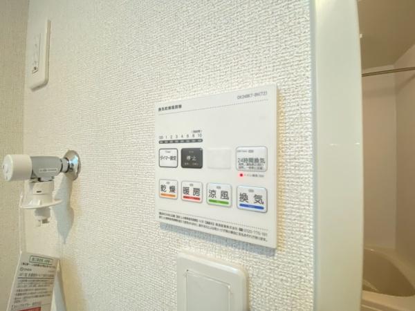 ウエストコミタリア3