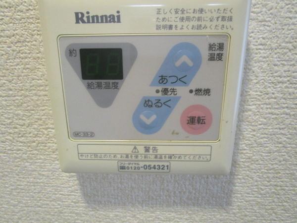 クレストコート