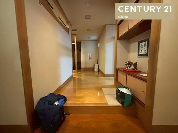 コスモ守山7番館1階