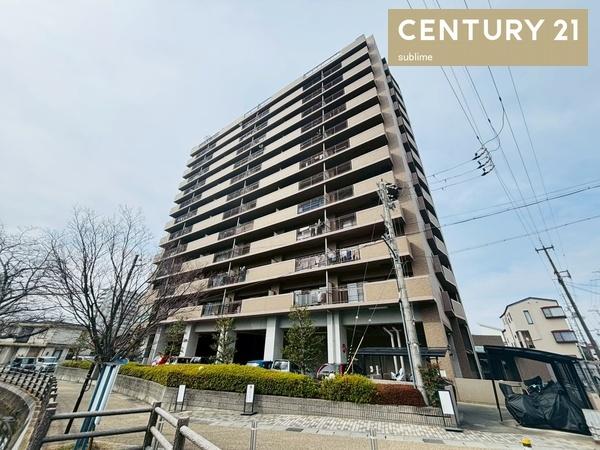 コスモ守山7番館1階