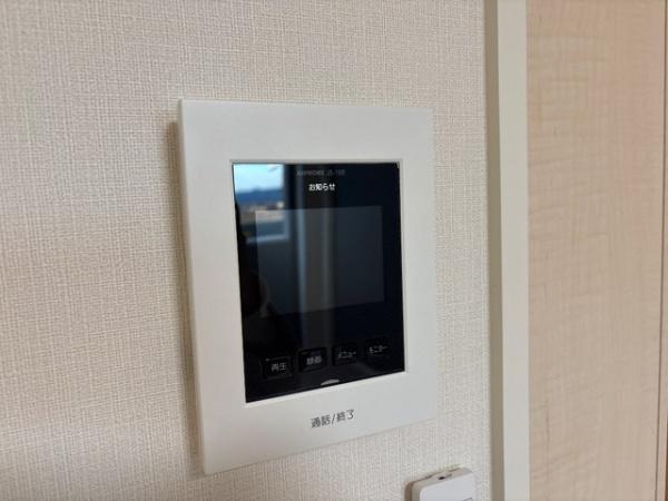 クロスビレッジ