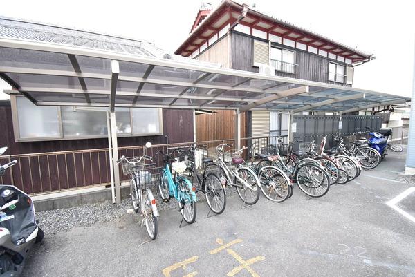 アーバニア西草津　A棟
