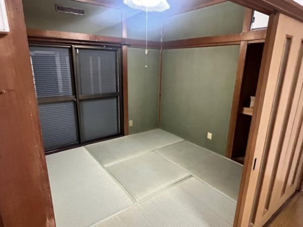 東草津2丁目テラスハウス
