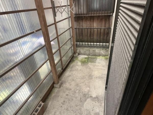 東草津2丁目テラスハウス