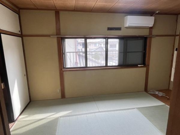 東草津2丁目テラスハウス