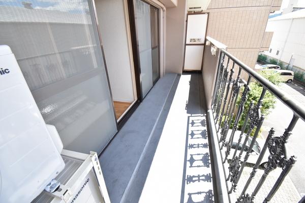 草津市野路東６丁目のマンション