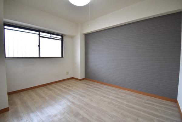 草津市野路東６丁目のマンション