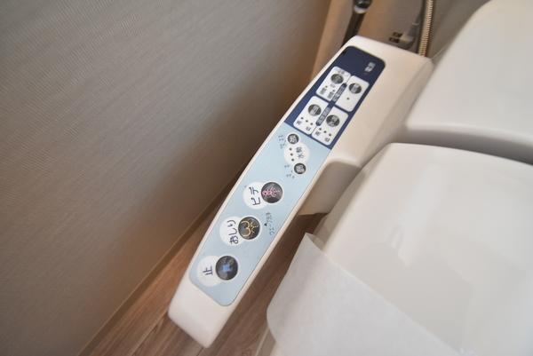 草津市野路東６丁目のマンション