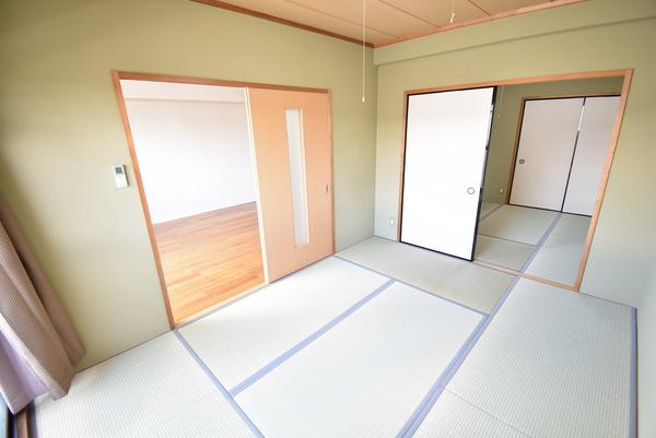 草津市野路東６丁目のマンション