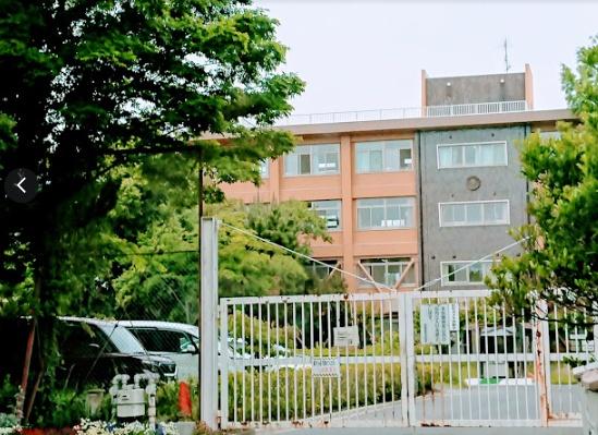 東福寺テナント　1階(京都教育大学附属高等学校)