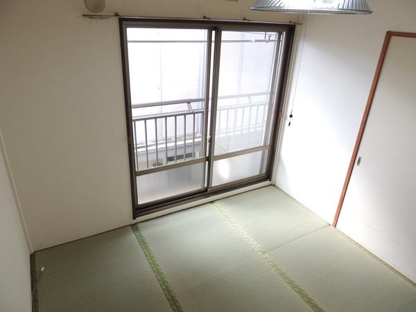 草津市西渋川１丁目のアパート