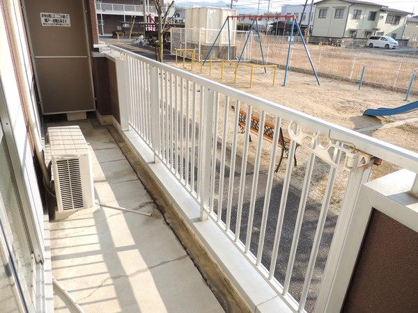 モラーダアオキ