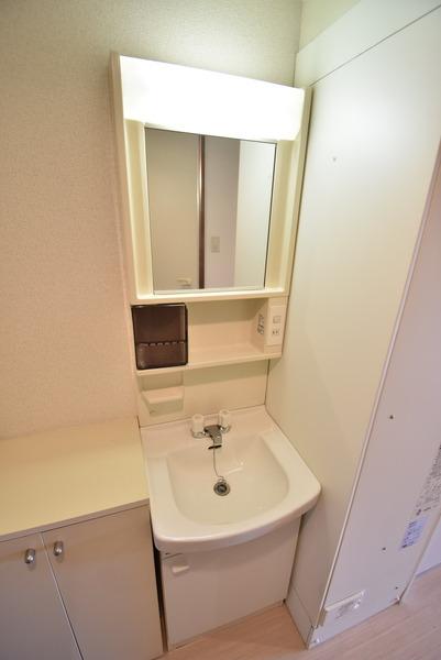 RoomsOoji