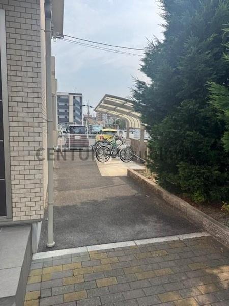 サニーピアス